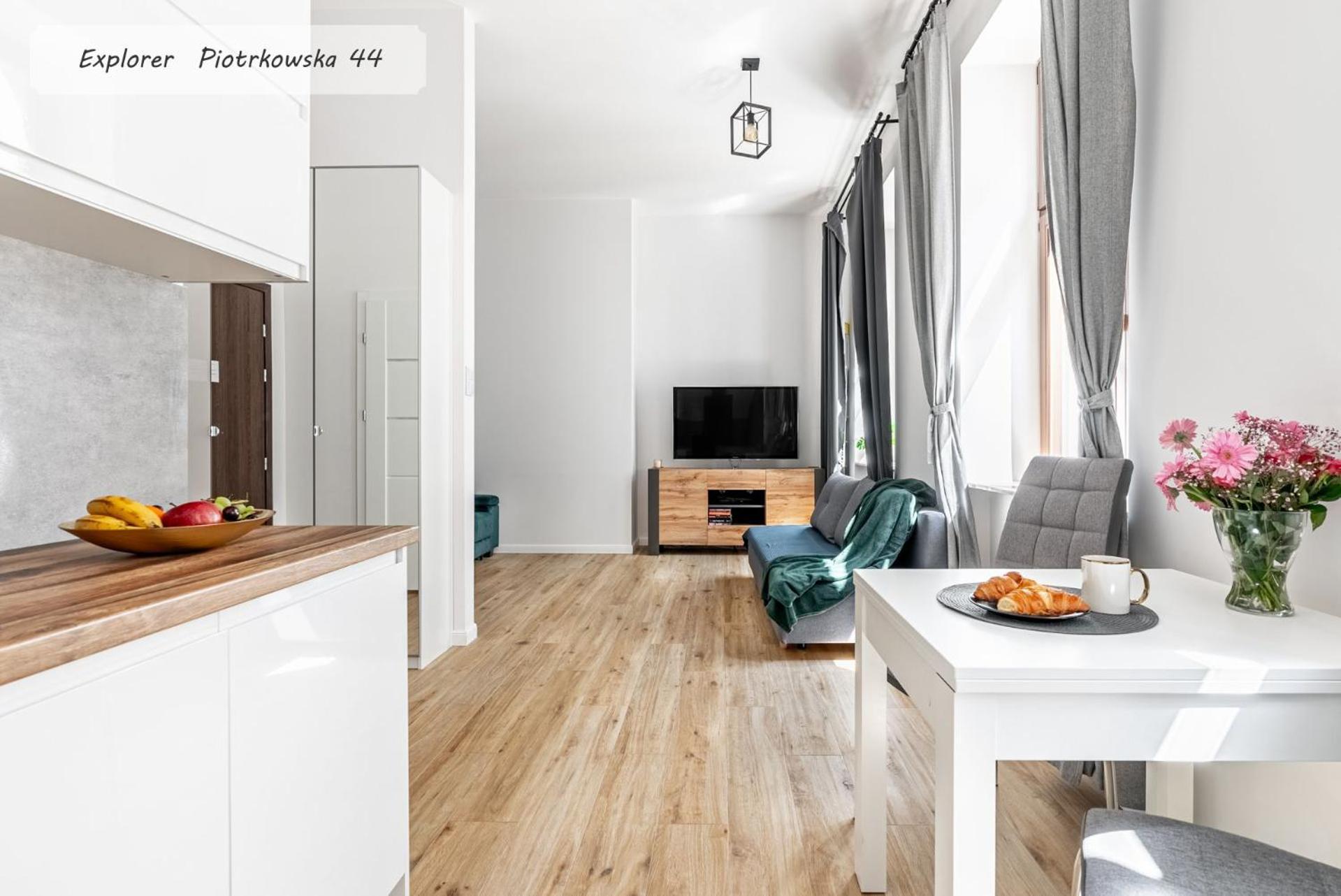Regnum Noctis Piotrkowska 44 Apartamento Łódź Exterior foto