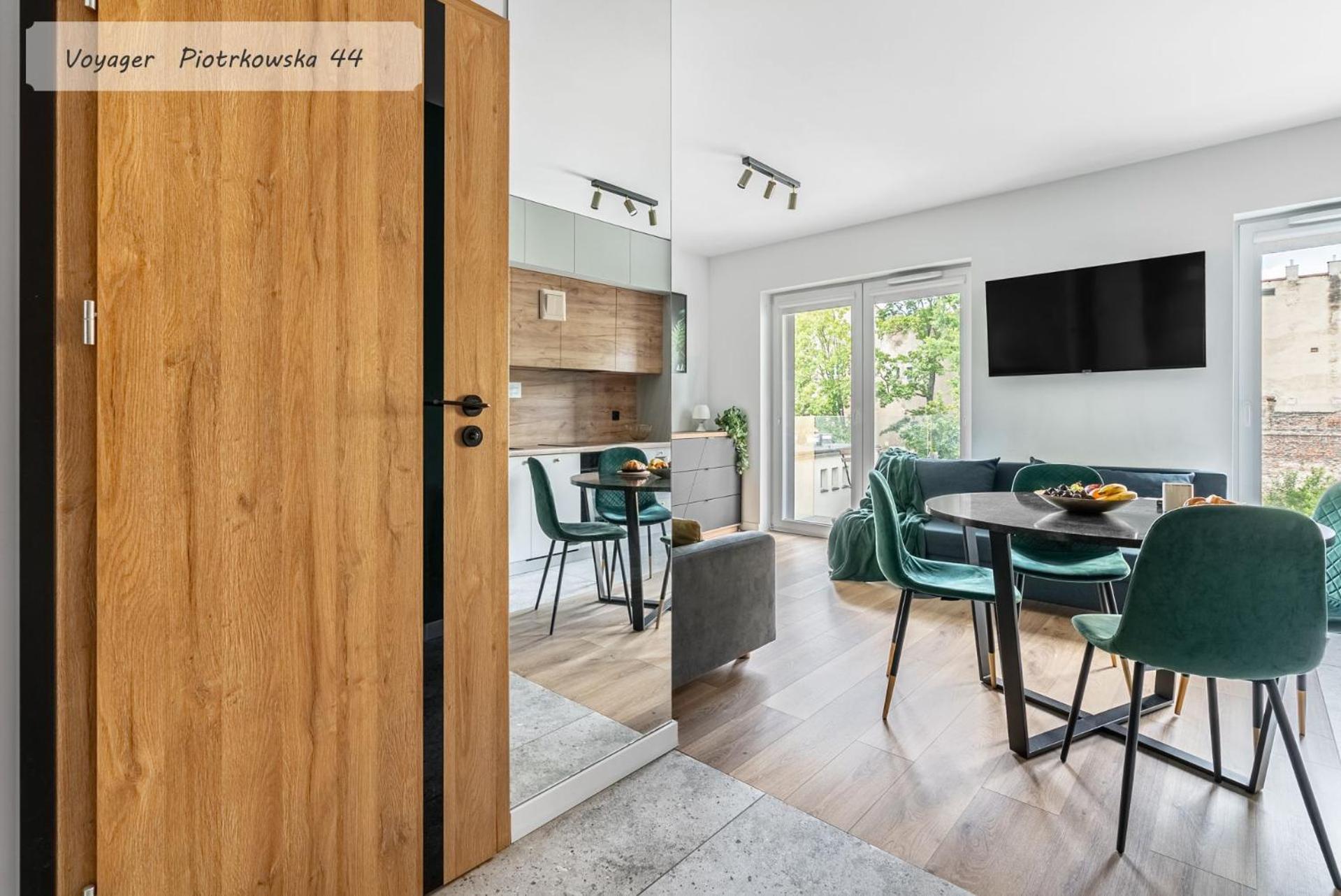 Regnum Noctis Piotrkowska 44 Apartamento Łódź Exterior foto