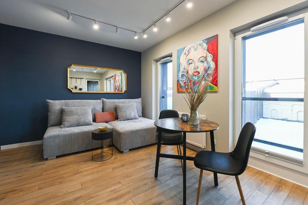 Regnum Noctis Piotrkowska 44 Apartamento Łódź Exterior foto
